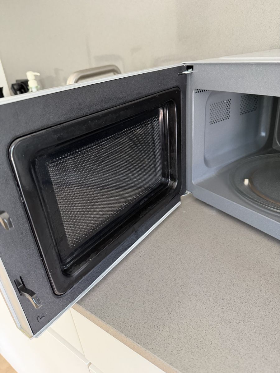 Fours: Microwave Koenig 20l – D'occasion à Zug par vla_jw2y 4