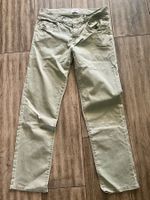 Olivgrüne Angels- Hose, Grösse 40