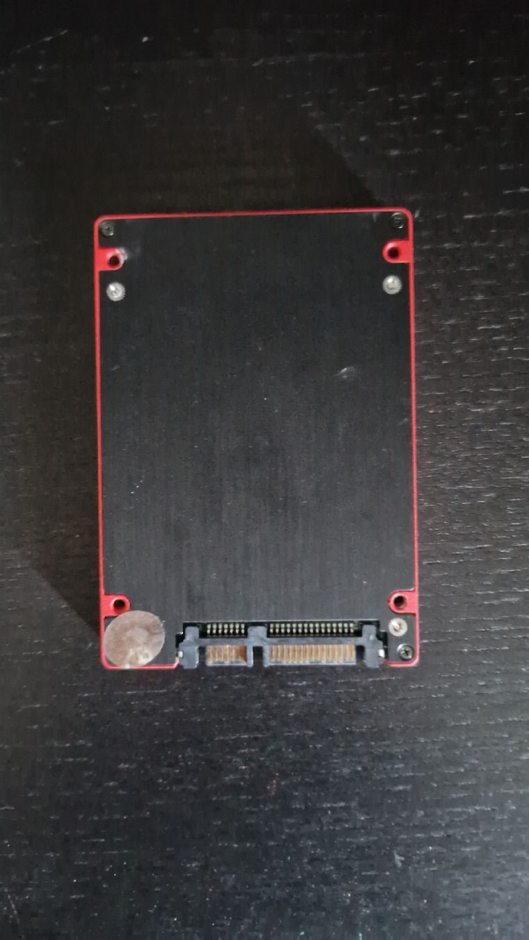 Corsair Dischi rigidi: Sata 3 SSD 240GB – Usato da Au ZH venduto da Raph__02 1