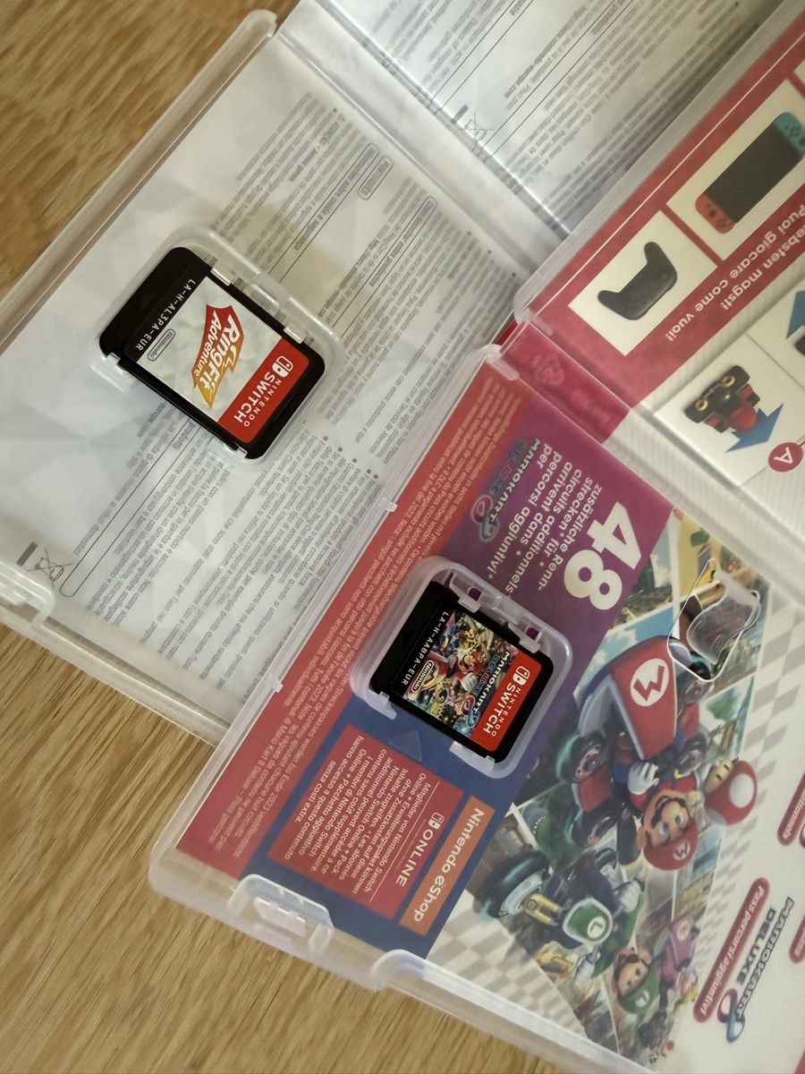 Nintendo Console: Nintendo Switch OLED + Mario Kart 8 & Ring Fit Bundle – Usato da Bioggio venduto da Kim1974 4