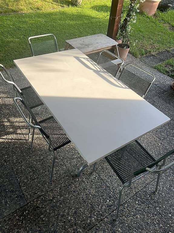 Tavoli: Schaffner Esstisch 165x90 cm  Designklassiker  – Usato da Wollerau venduto da AnilVarghese