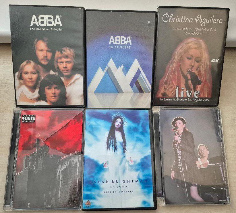 Alle DVDs: 16 x Musik DVD – Gebraucht aus Wettingen von Reviled