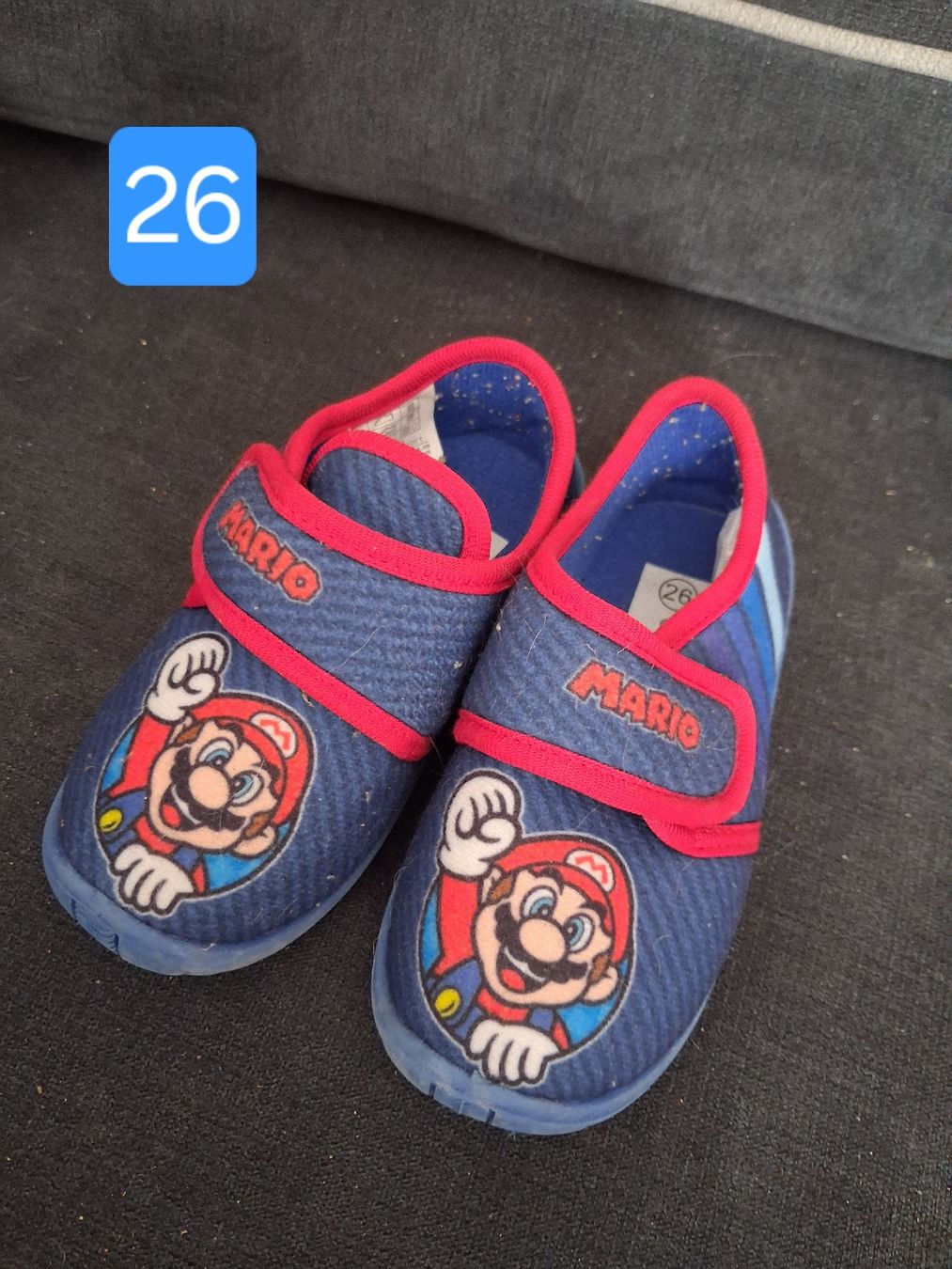 Chaussures garçon: Hausschuhe Finken Grösse 26 – D'occasion à Visp par SoKu22