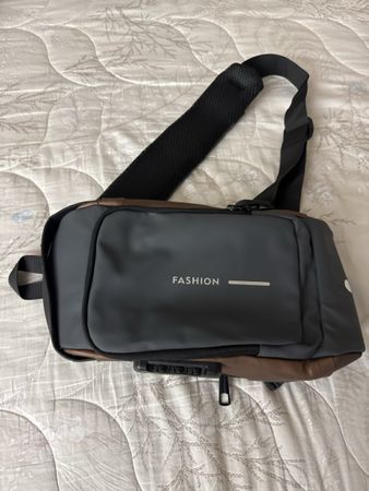 Tasche mit Zahlenschloss, grau/braun , neu, modisch, praktis