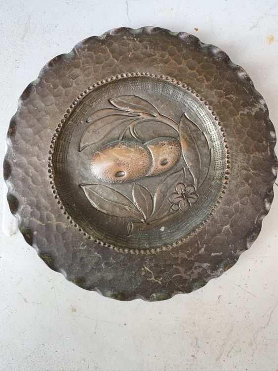ASSIETTE creuse en étain. CAEN. Début XIXe s