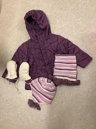 Steppjacke mit Mütze, Schal + Handschuhe Gr. 86