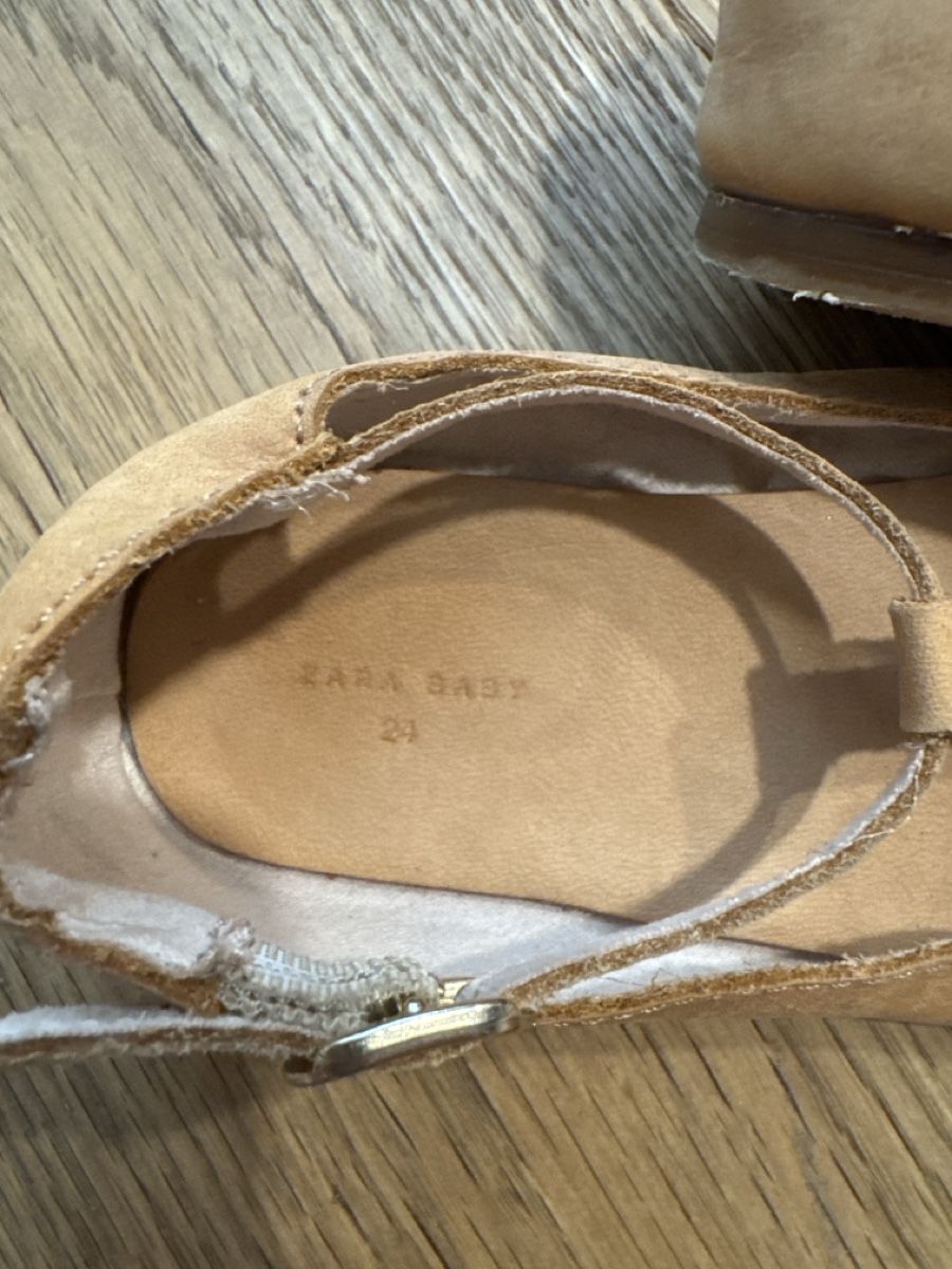 Zara Scarpe per ragazze: Zara Ballerina, Gr.24 – Usato da St. Gallen venduto da Venus1010 1
