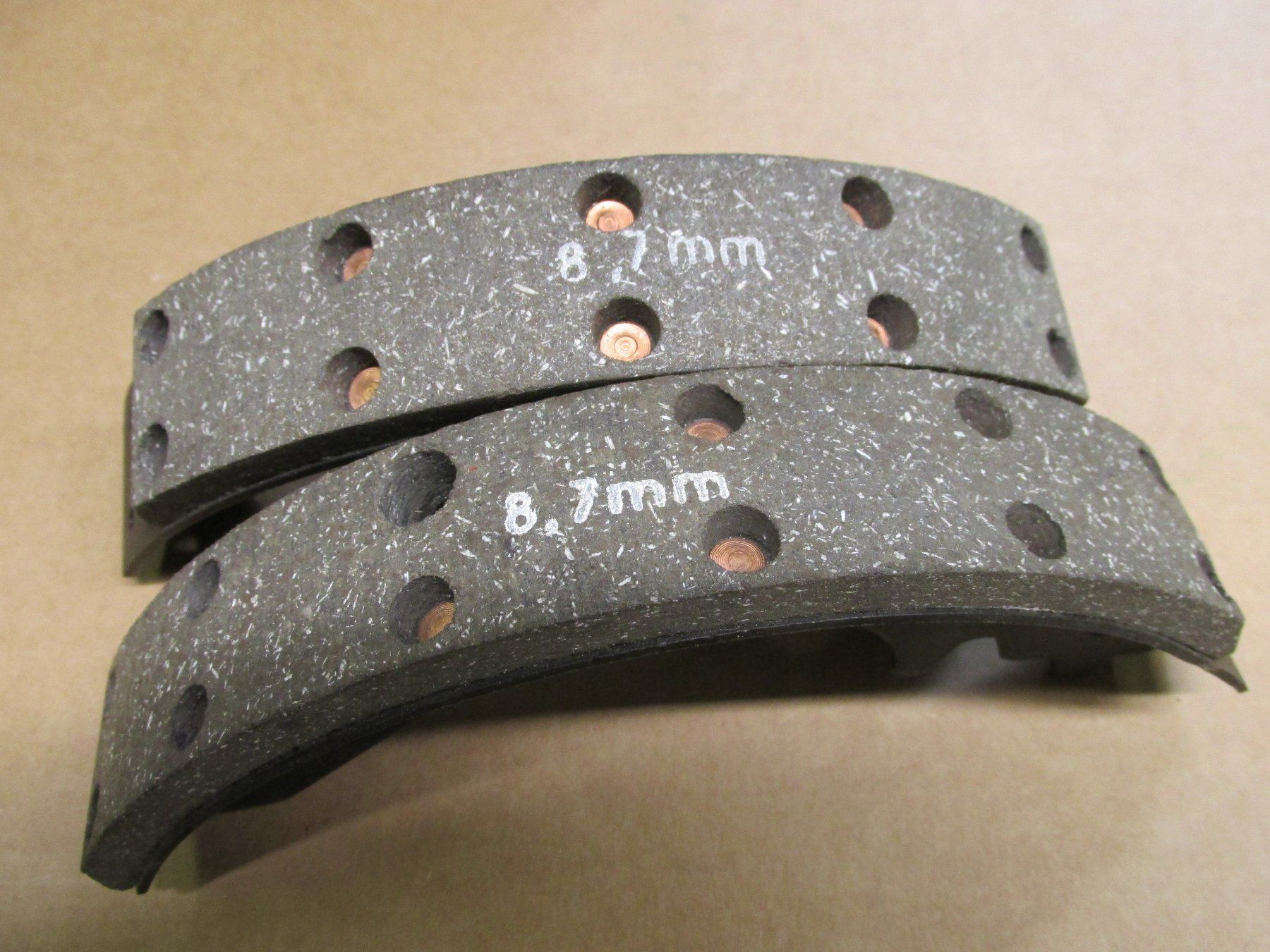 Tutti i ricambio: Oldtimer 1 Paar Perot Bremsbacken Aebi Reform  Trommelbrems – Nuovo (secondo la descrizione) da Aeschau venduto da Nianho 2