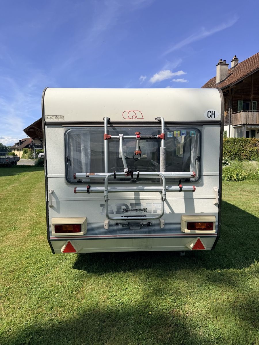 Adria Véhicules de camping: Adria Wohnwagen Optima 440 TQ – D'occasion à Mühlau par Snackbitez 3