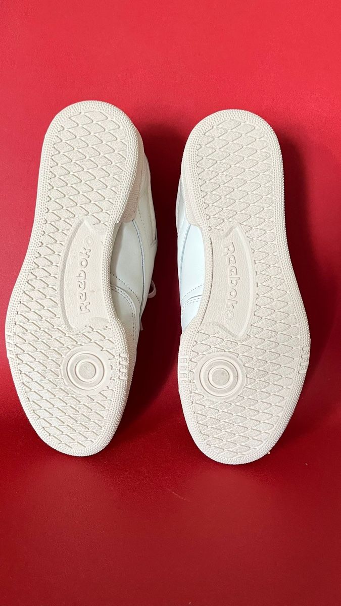 Reebok Scarpe da uomo: Reebok Club C 85 Sneaker – Nuovo (secondo la descrizione) da Zürich venduto da nonir 1