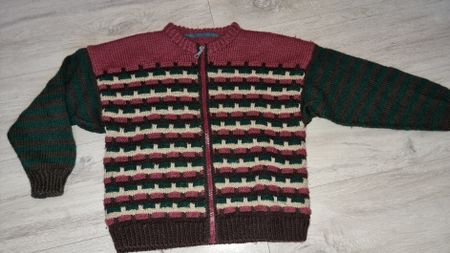 Wärme Strickjacke Jungen Gr. 140 gestreift Frühling