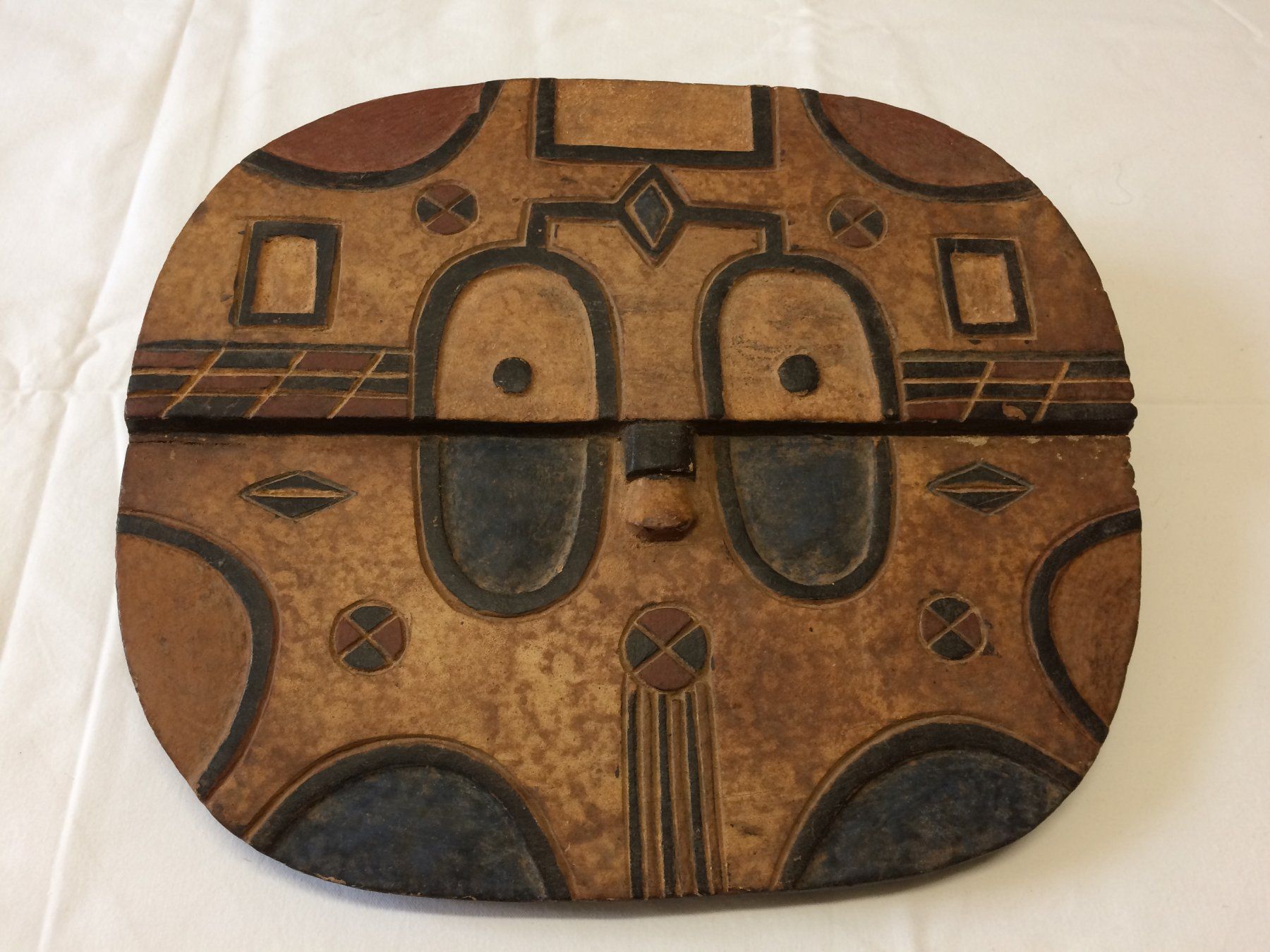Internationale Kunst: Masque circulaire kidumu bois polychrome. Congo – Gebraucht aus Vevey von rog_9vvj