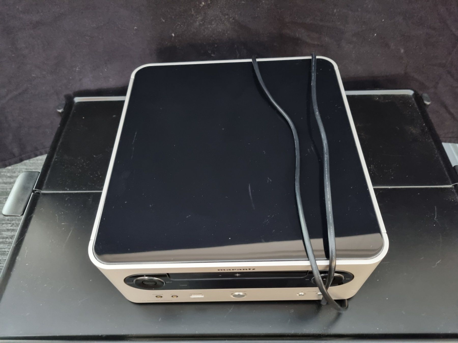 Marantz Ricevitori: Marantz M-CR503 Receiver,CD-Wiedergabe, 2 x 60W/6 Ohm – Usato da Lenzburg venduto da freedomky 1