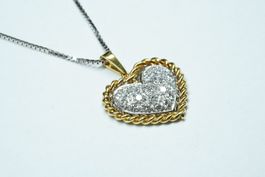 18k Halskette mit Herzanhänger und Diamanten