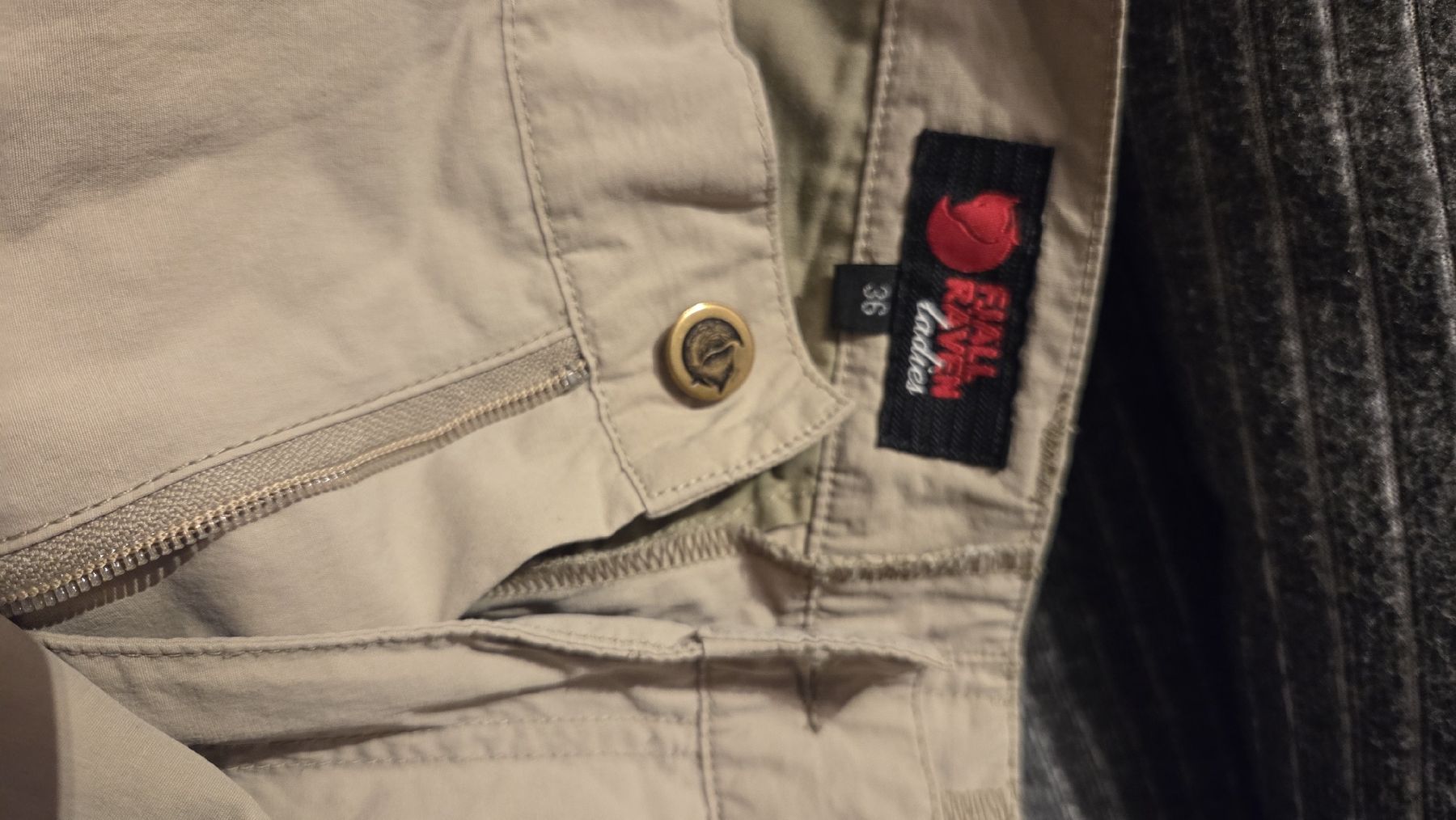 Fjällräven Pantaloni: Fjällräven Hose Damen 36 – Usato da Effretikon venduto da Tothanna 3