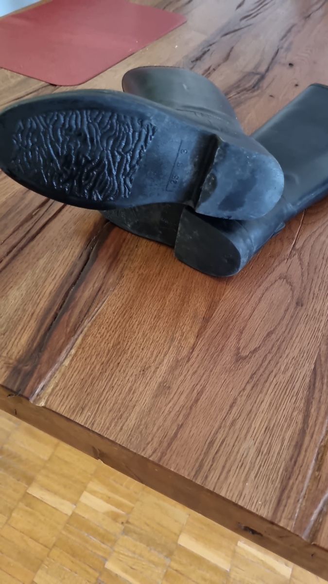 Scarpe per ragazzi: Reitstiefel Größe 35 – Usato da Adliswil venduto da rossoelmare
