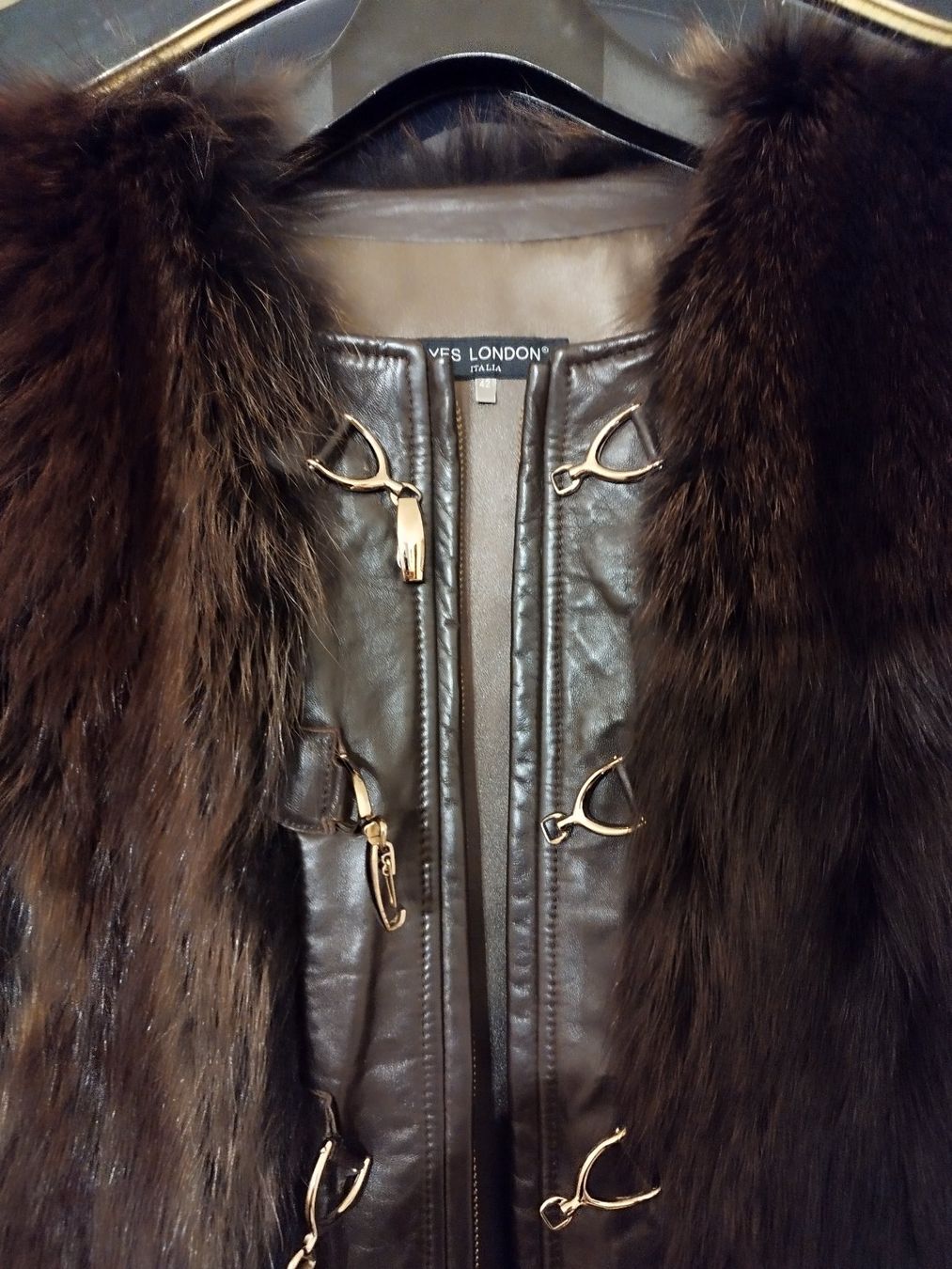 Jacken: Pelz Leder Jacke Damen gr 42 it – Gebraucht aus Basel von pro_79rs 4