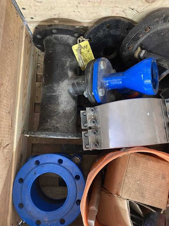 Altro per industria metallurgica: Bauteile zu Leitungsbau – Usato da Kirchberg BE venduto da Multimeter_93 1