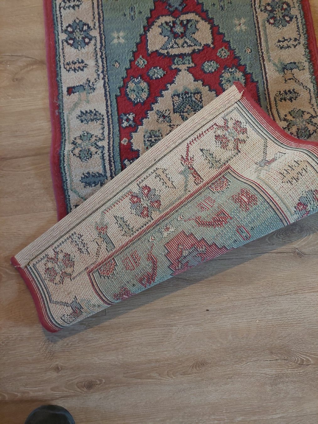 Tappeti: Perser Teppich, Antik Design, – Usato da Frümsen venduto da Katzen0 1