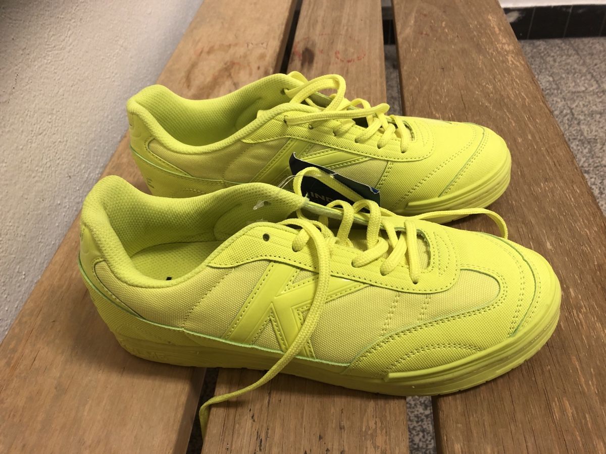 Scarpe da uomo: Kelme Futsal Baskets n41 – Nuovo e nell'imballaggio originale da Le Grand-Saconnex venduto da focamix 3