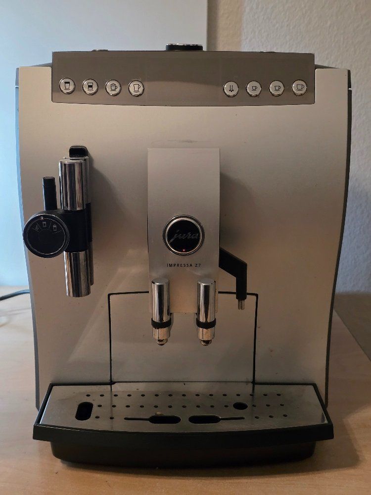 Jura Macchine per caffè & Macchine per espresso: Jura Z7 – Usato da Zürich venduto da mimi_zh