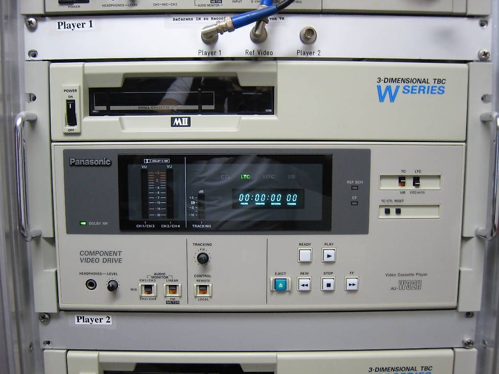Registratori: Panasonic AUW32H professioneller M-II Studioplayer – Usato da Hägendorf venduto da AdlerTom