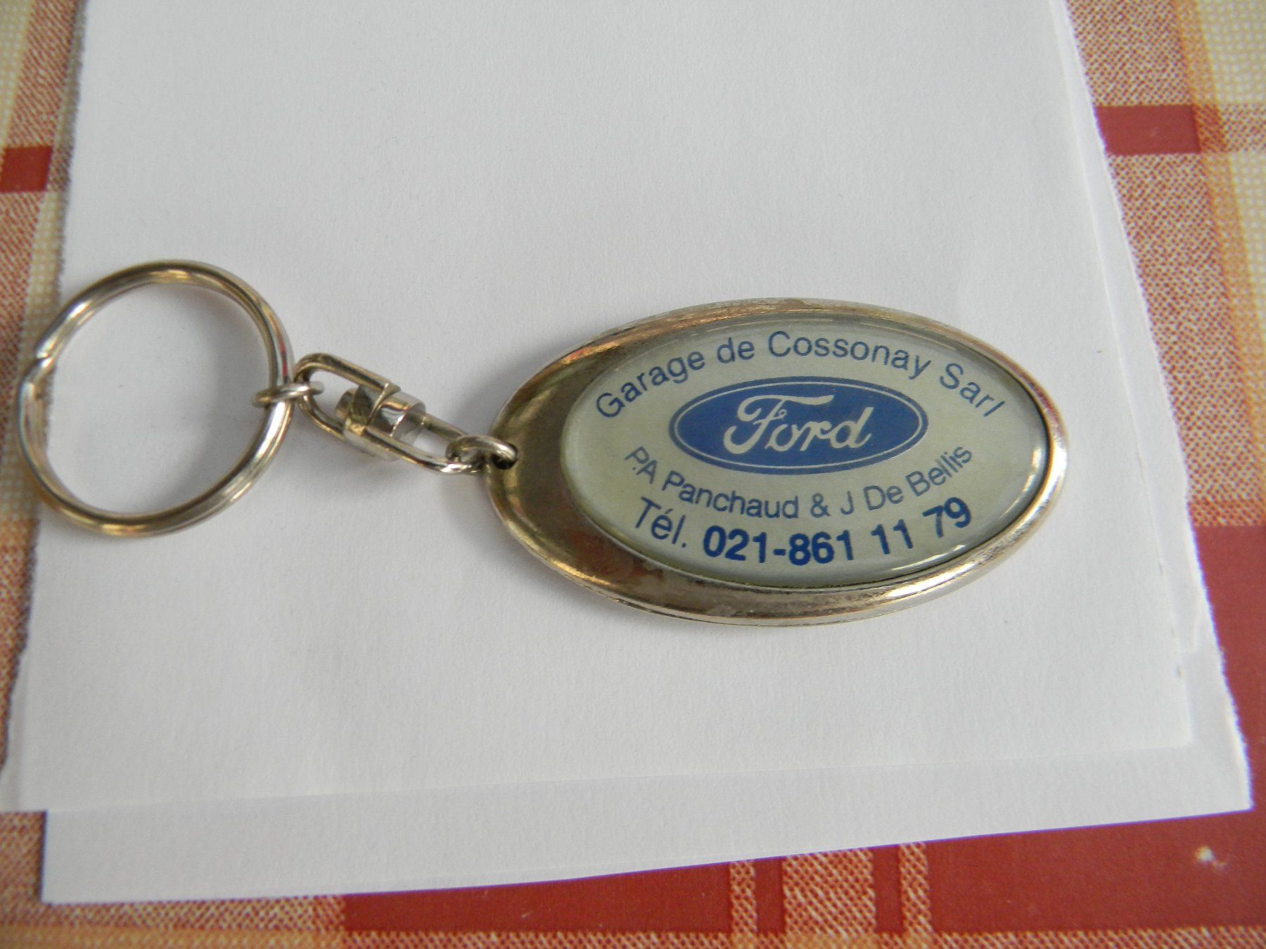Ford Schlüsselanhänger & - bänder: porte-clé publicitaire Ford – Gebraucht aus Bournens von monique048