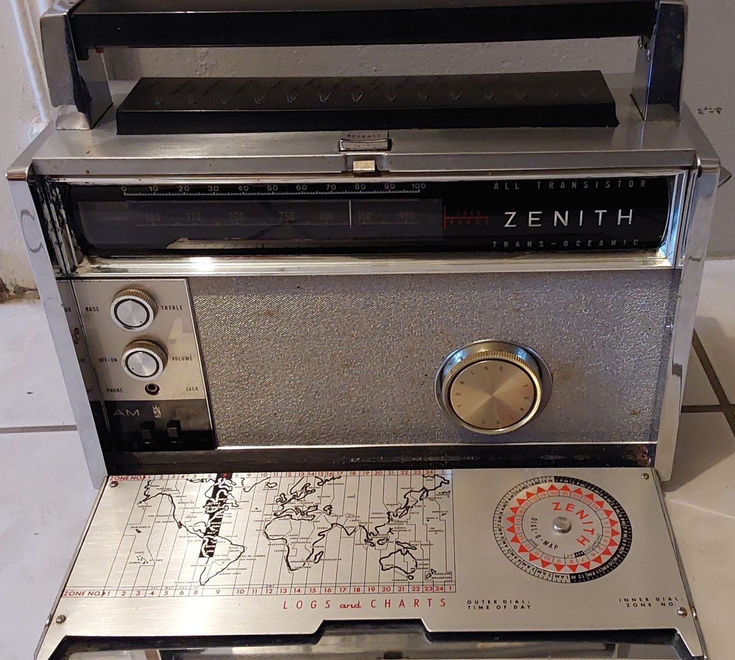 RADIO TSF RADIOLA FIN DES ANNEES 50