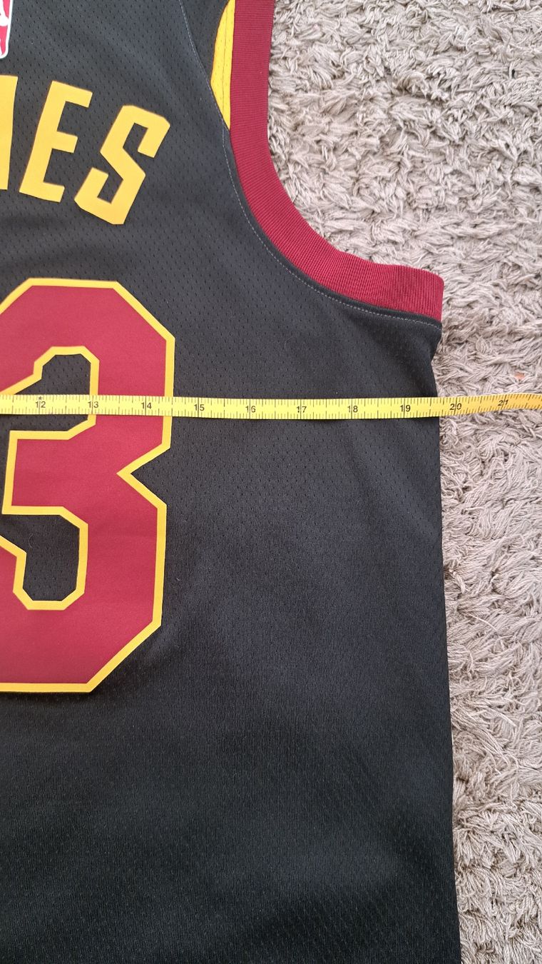 Nike T-shirt: Maillot de basket, taille M – Nuovo (secondo la descrizione) da Meyrin venduto da Zahra011 3
