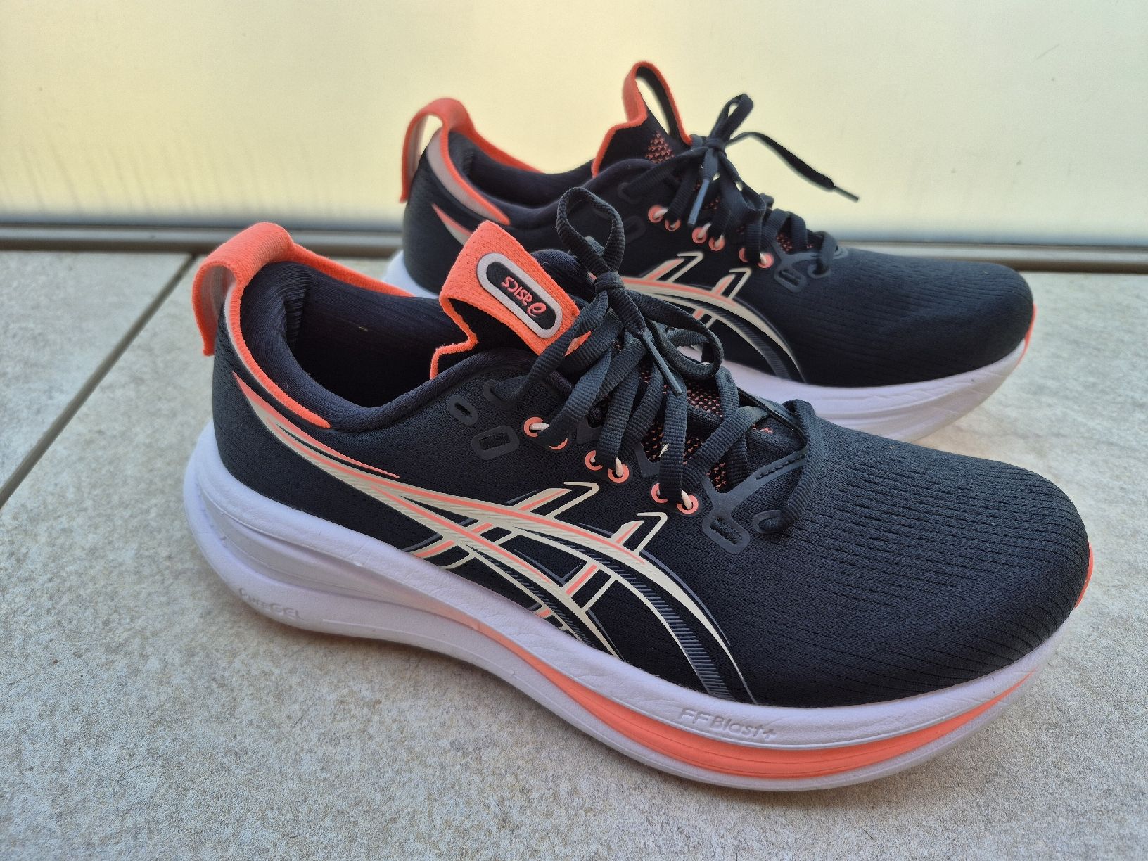 Asics Scarpe da uomo: Asics Gel-Nimbus 28 (41.5) – Usato da Belmont-Yverdon venduto da jul_8nw5