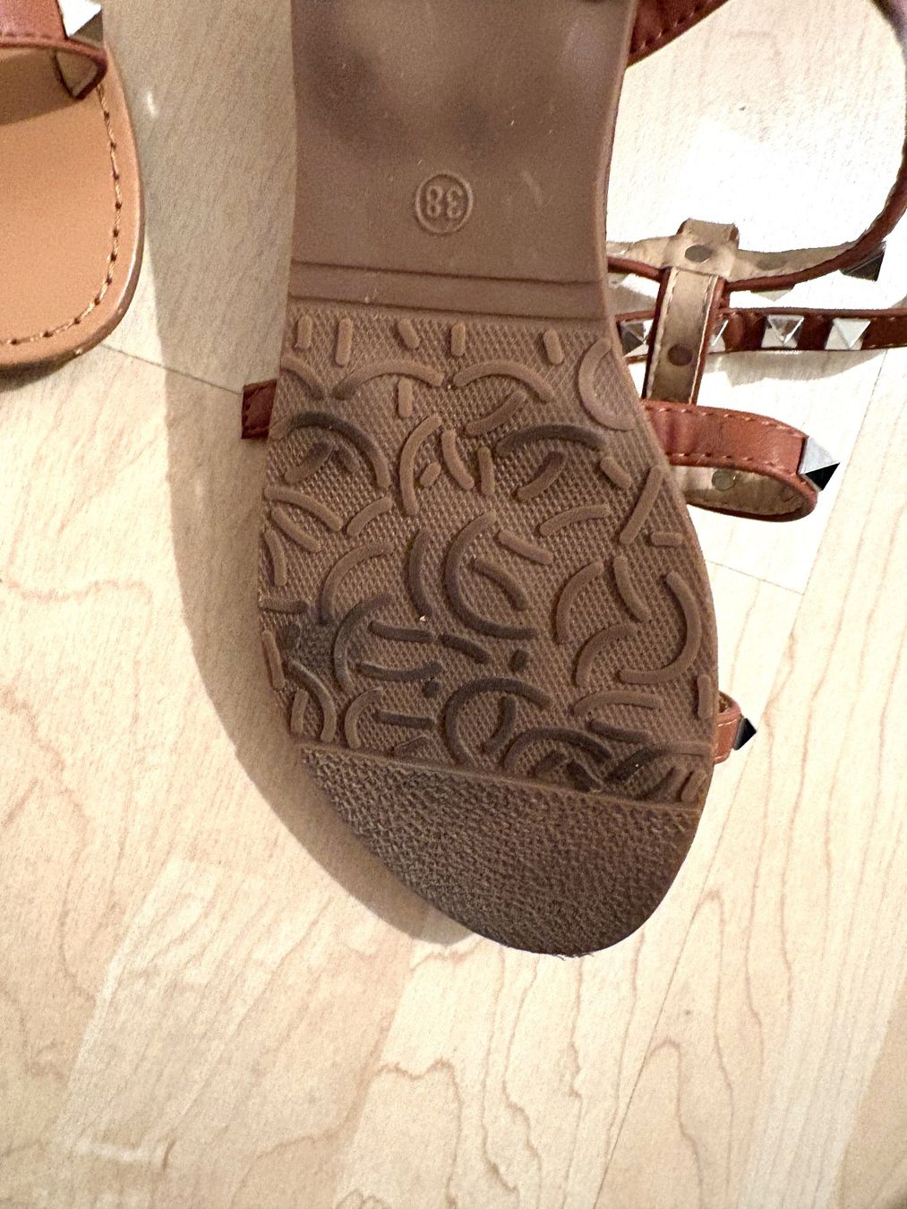 Scarpe da uomo: Sandalen Grösse 38 - Marke C'M Paris – Usato da Glattbrugg venduto da Ariel012 2