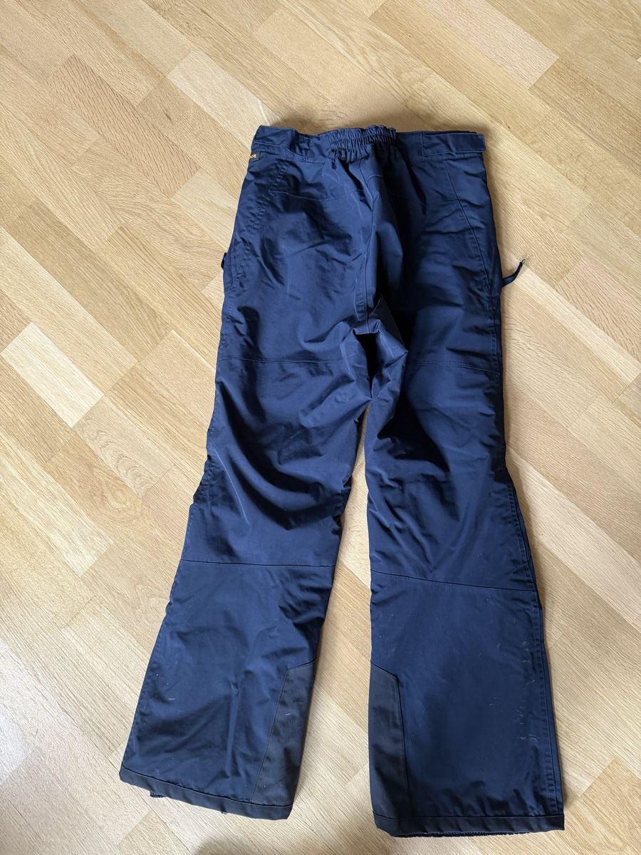 Jack Wolfskin Pantaloni: Skihose Jack Wolfskin 152 – Usato da Zürich venduto da Mothai 7