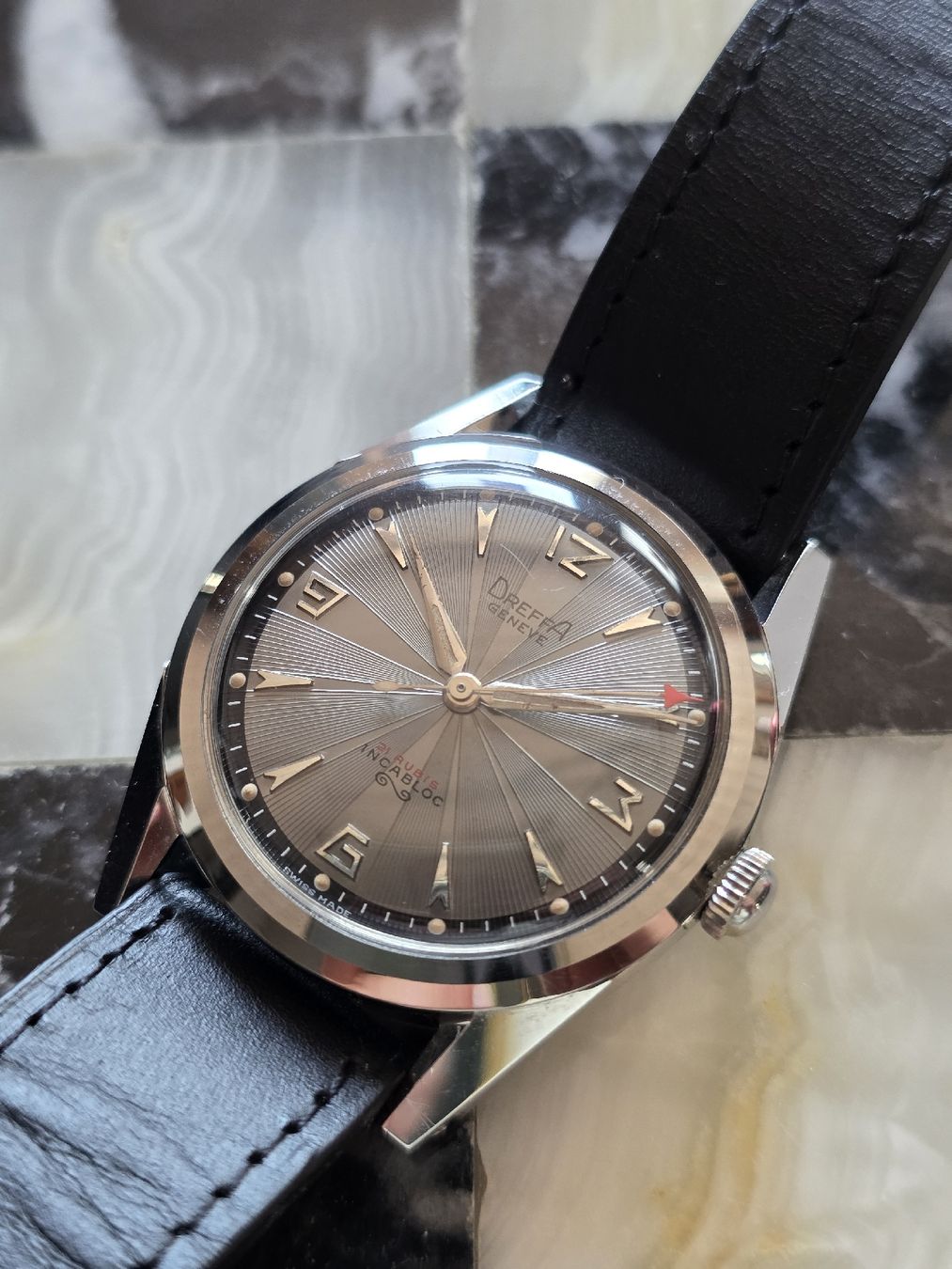 Uhren: Vintage Dreffa – Gebraucht aus Salmsach von Vinted.by.Y.R