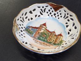 RW Bavaria Schale Schloss Stuttgart Handgemalt durchbrochen