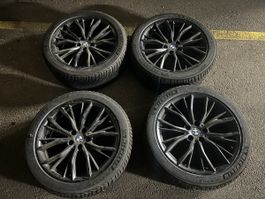 Roue BMW m performance 19 avec pneu hiver Michelin 245/40R19