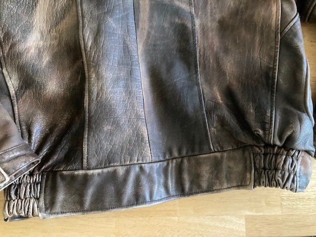 Giacche: Vintage Bomber Lederjacke Grösse XL – Usato da Affoltern am Albis venduto da rollotomasi 6