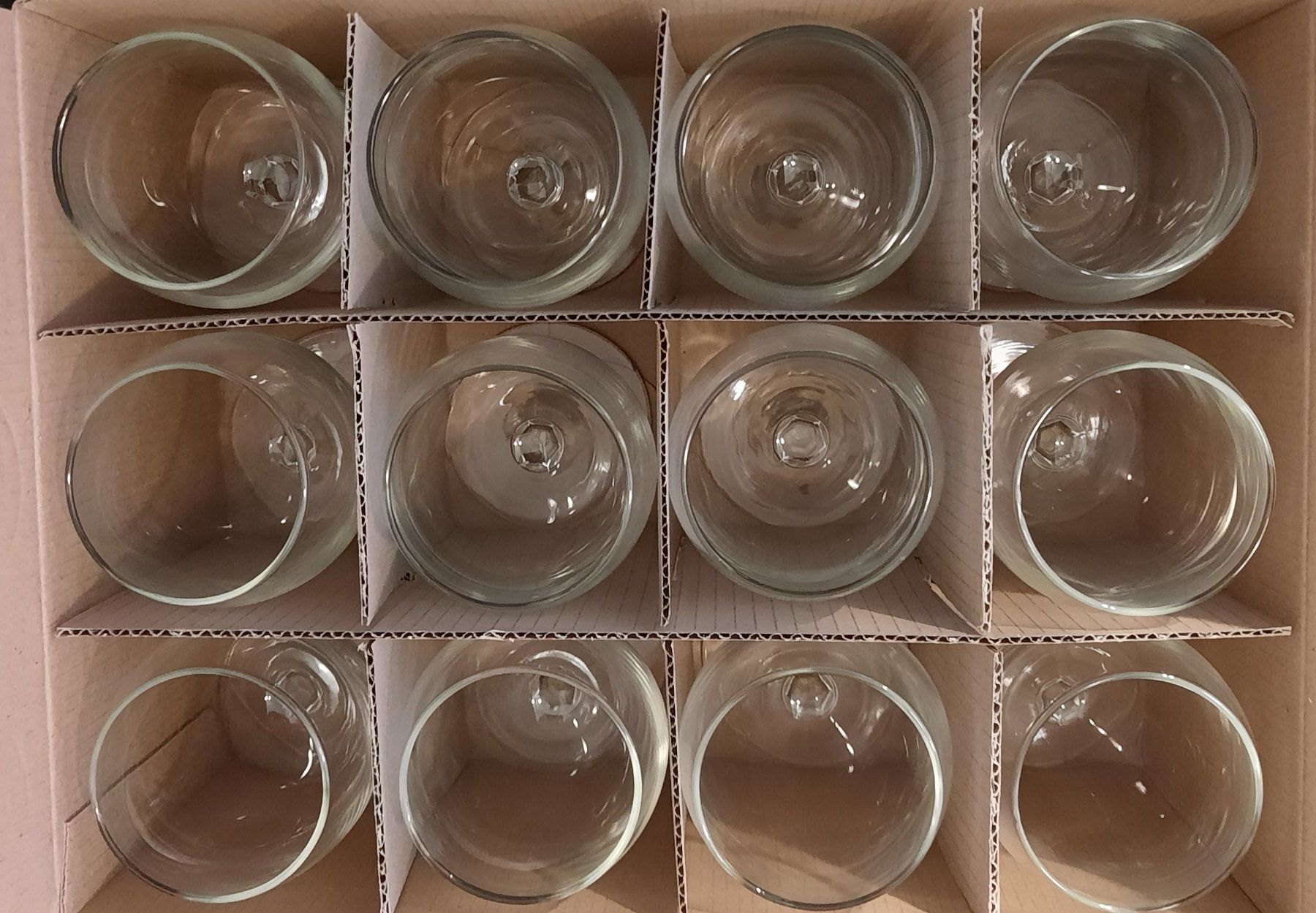 Gläser: DUROBOR Napoli 12x Weinkelch 24 cl – Neu und originalverpackt aus Seuzach von VT-Collections2