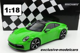 PORSCHE 911 (992) Carrera 4S 2019 grün 1:18 von Minichamps