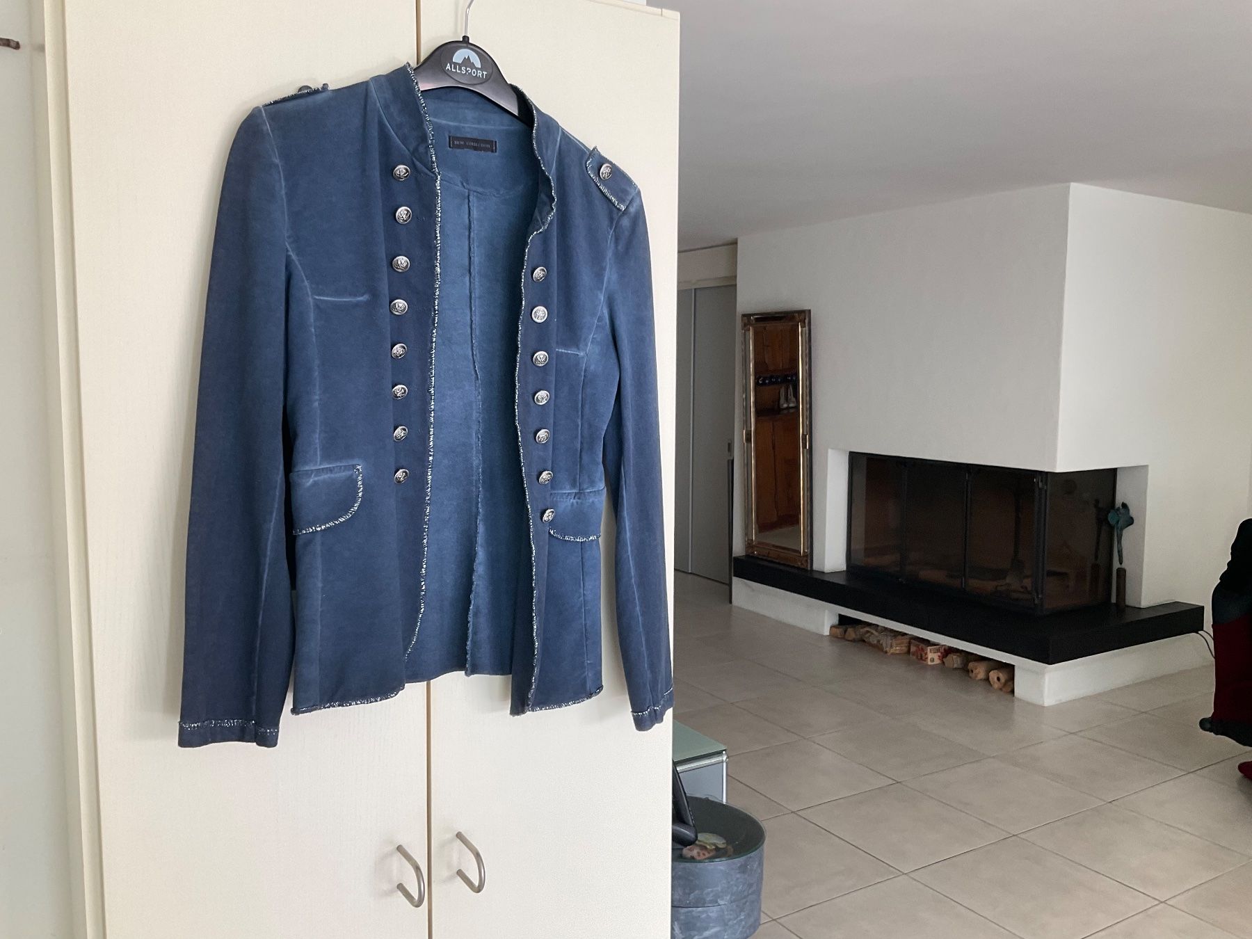 Giacche: Jacke jeansblau, Grösse 36/38 – Usato da luzern venduto da Alpendorf1 3