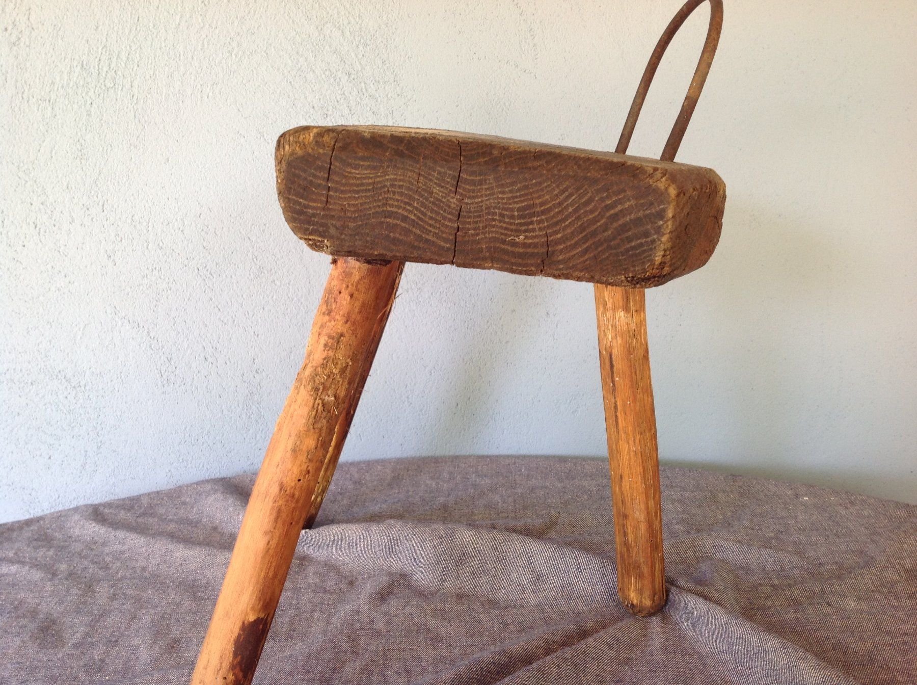 Sgabelli: hocker vintage tabouret Brutalist - anthroposophische hocker – Usato da Vuiteboeuf venduto da broticaire 7