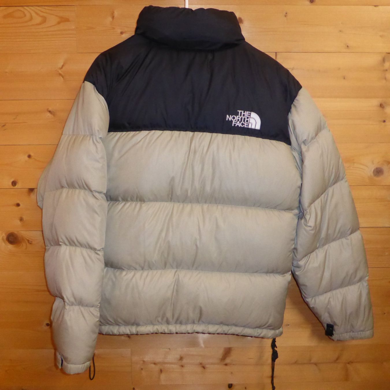 North Face Giacche: Daunenjacke THE NORTH FACE, Gr. M – Usato da St.Gallen venduto da regenbogen5 3