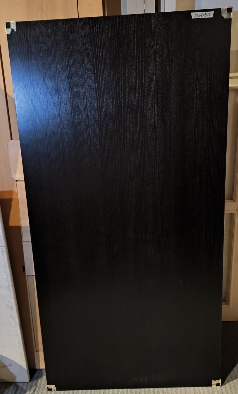 Plateaux: Tischplatten schwarz Holz – D'occasion à Rorschacherberg par snOOpydOg11