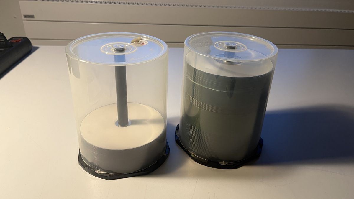 PC: DVDr und CDr – Nuovo e nell'imballaggio originale da Luzern venduto da tillgmuer