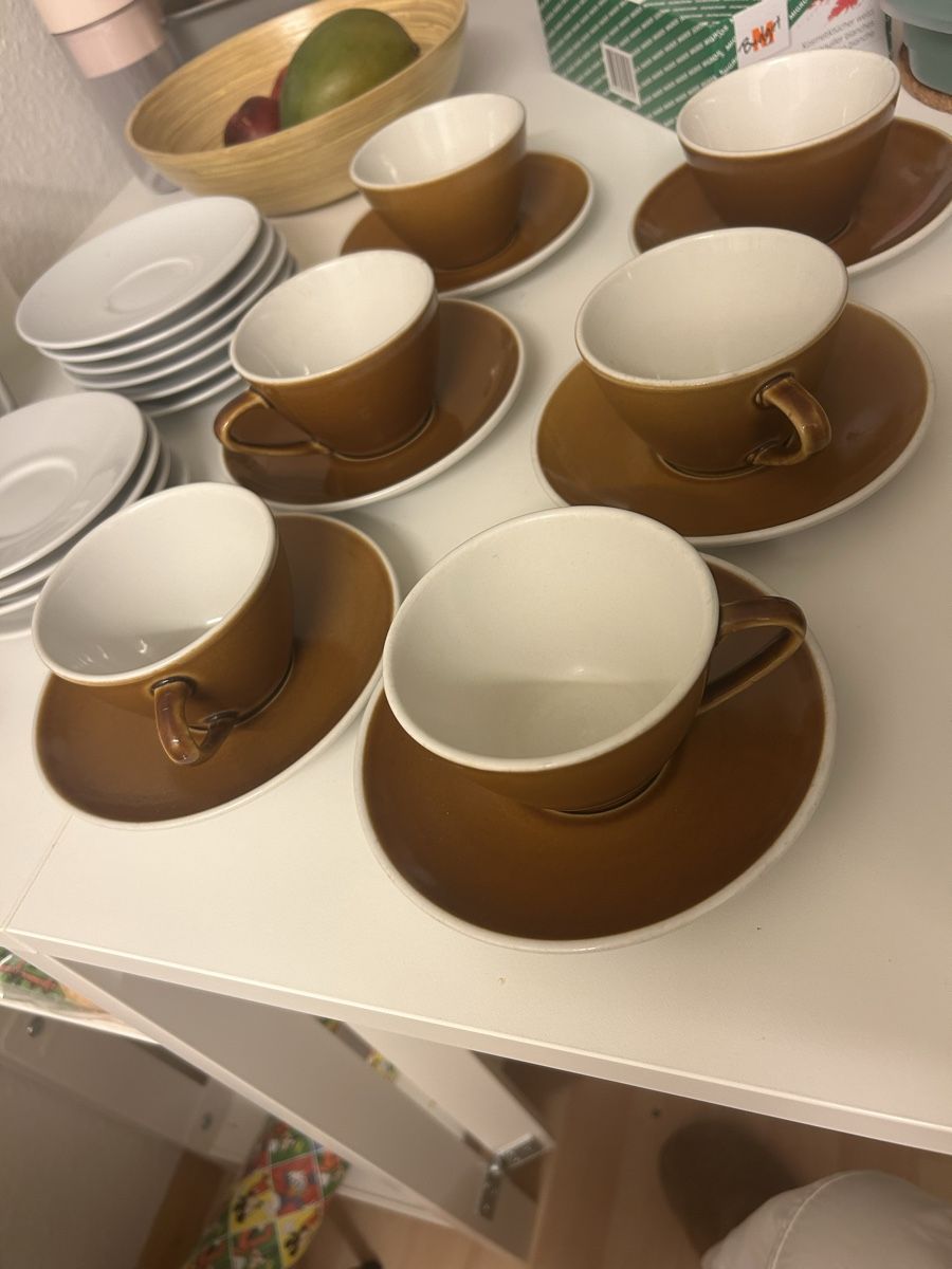 Tasses: Coffee Cup & Saucer Set ☕️ – D'occasion à Basel par mac_z7c7