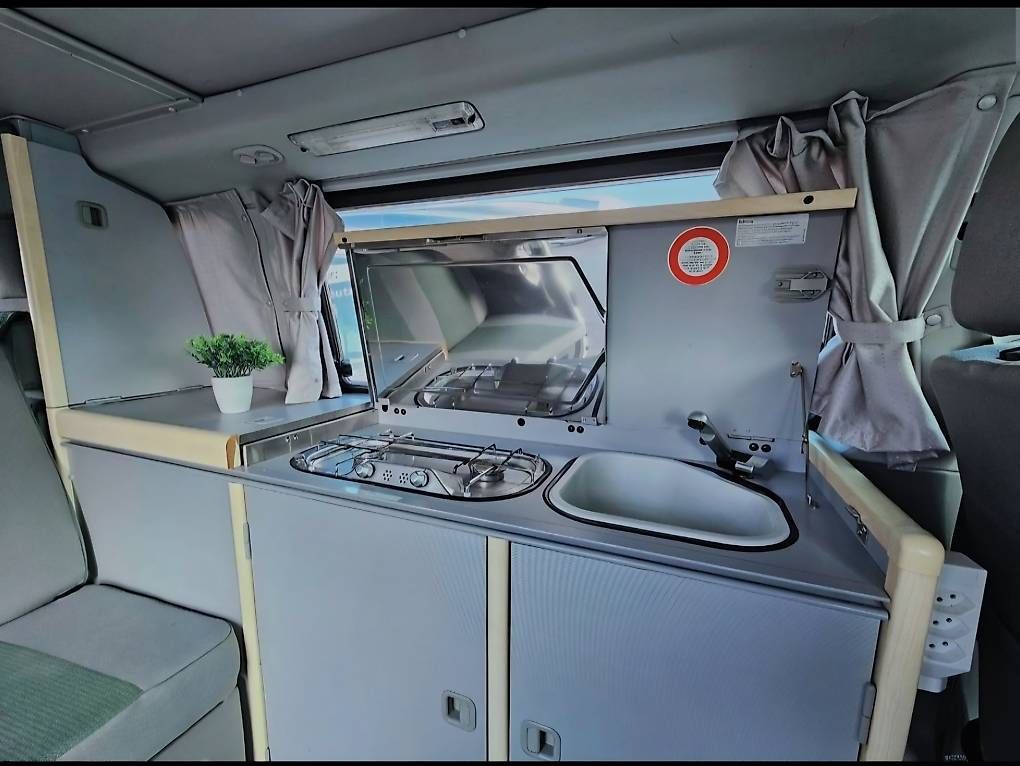 VW Veicoli da campeggio: VW T4 California Freestyle – Usato da Zug venduto da ginoilario 2