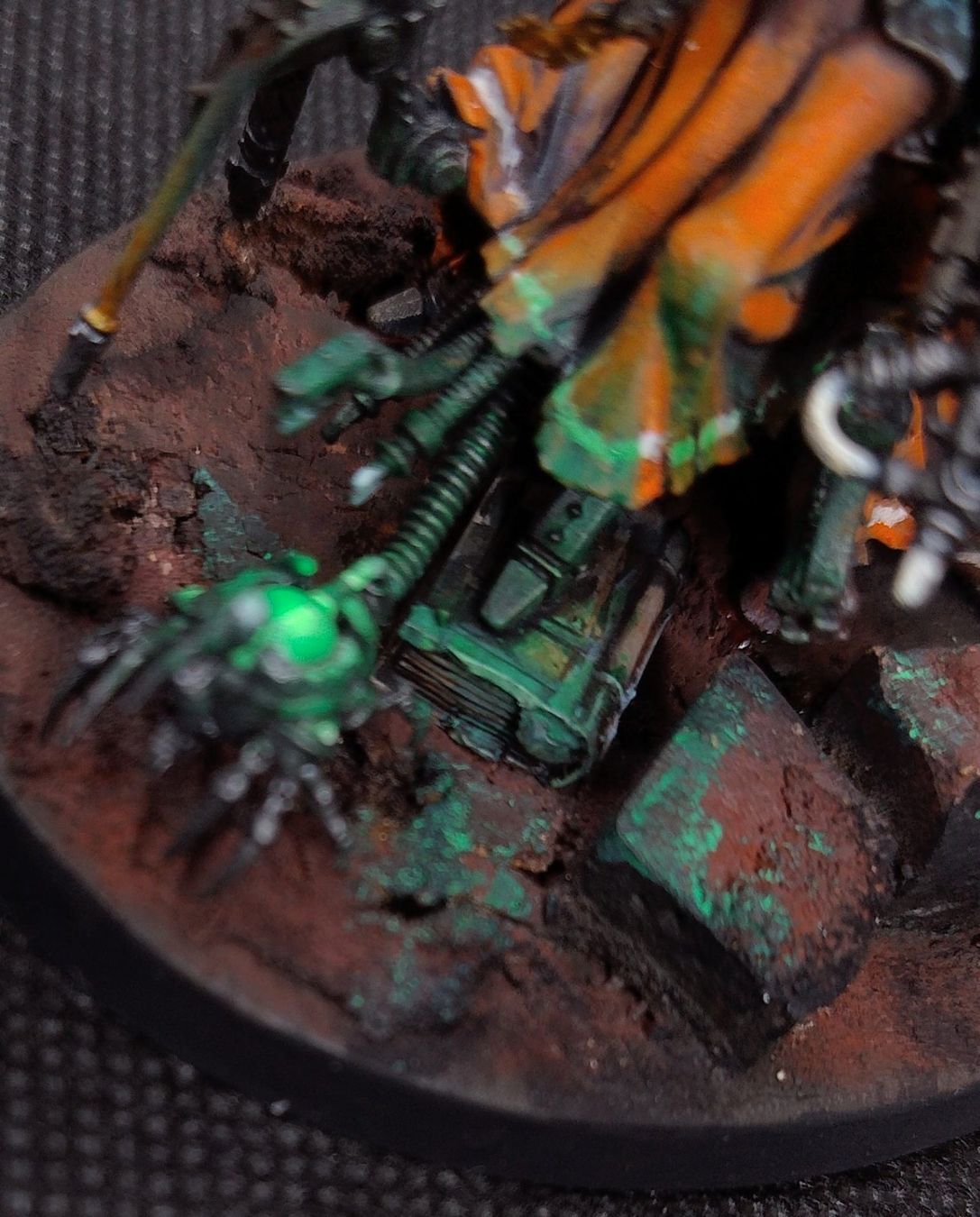 Kits de montage: Warhammer 40K - Belisarius Cawl PRO PAINTED – D'occasion à Genève par lec_2k2j 5