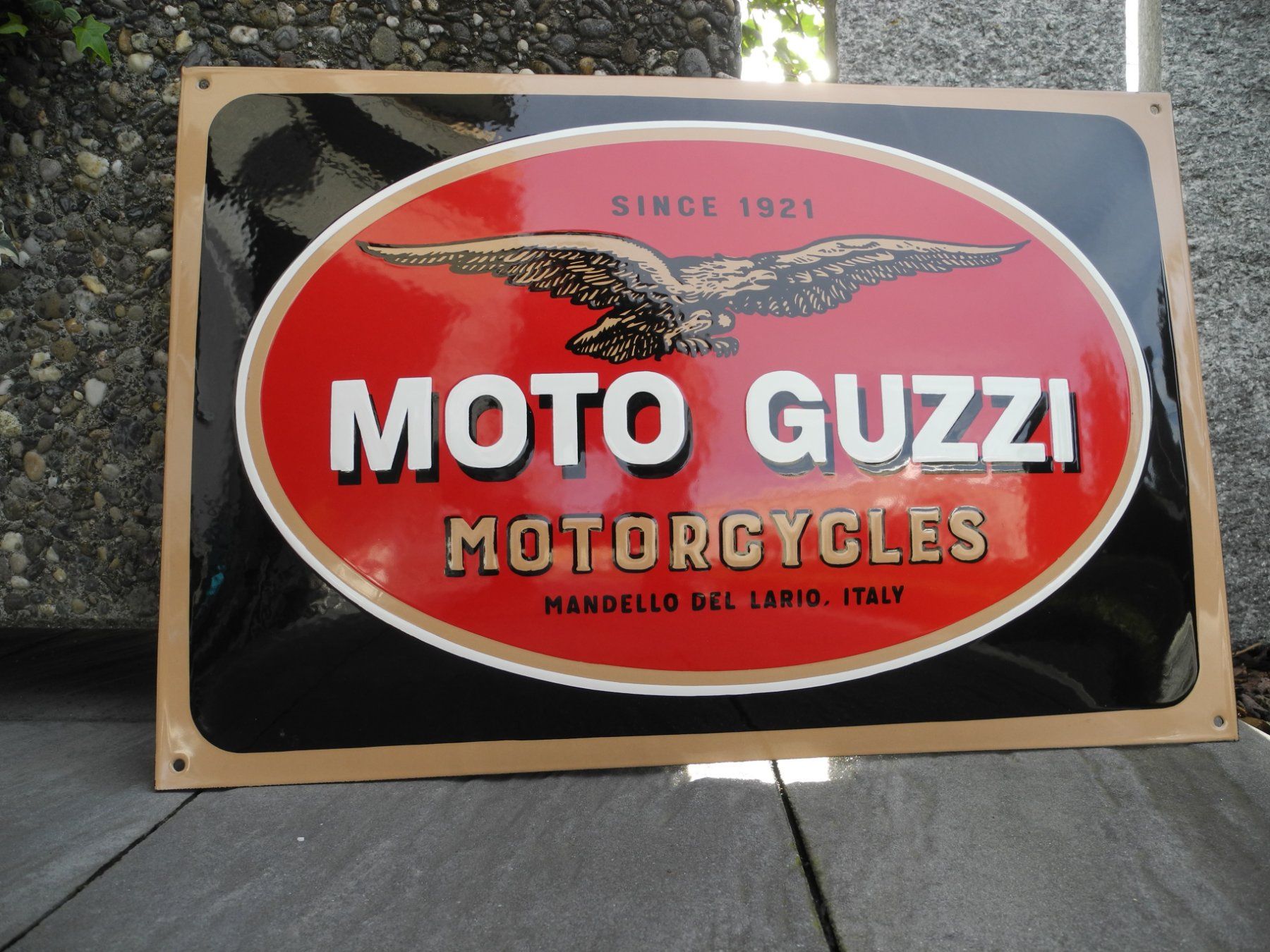 Moto Guzzi Insegne: GROSSES MOTO GUZZI EMAILSCHILD – Nuovo (secondo la descrizione) da Reinach AG venduto da Huckleberrysix 4