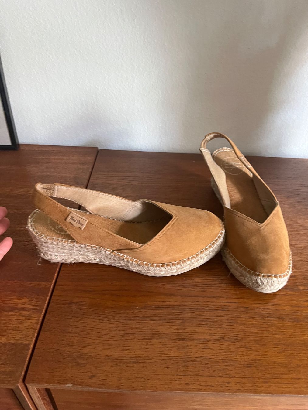 Scarpe da donna: Schöne Keilsandaletten, Grösse 38 – Usato da Zürich venduto da Carlo05101971