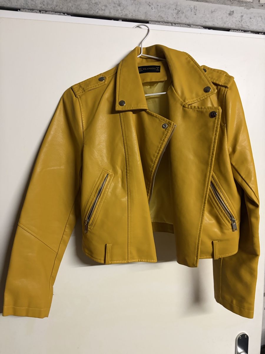 Jacken: gelbe Lederjacke Gr.L – Gebraucht aus Grenchen von lyn_8w2w