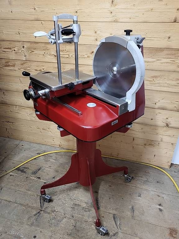 Appareils de cuisine: Aufschnittmaschine Obrecht – D'occasion à Wolhusen par Gastrorampe 2